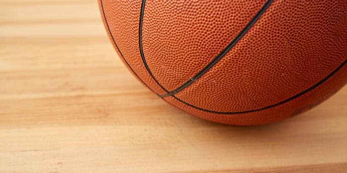 โอกาสการแข่งขัน 1 ระหว่างทีม Minnesota Timberwolves กับทีม Oklahoma City Thunder: เวลาและการพยากรณ์