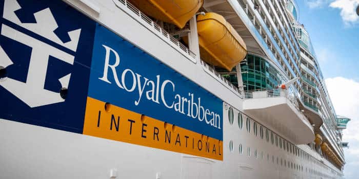 Royal Caribbean ยังคงปรับปรุงการให้บริการในคาสิโนบนเรืออย่างต่อเนื่อง